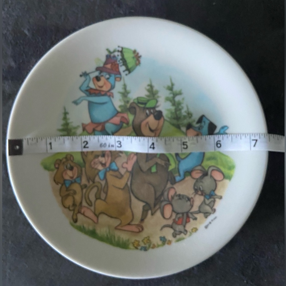 Yogi Bear and Friends Cartoon Character Plate Melmac Hanna-Barber Vintage